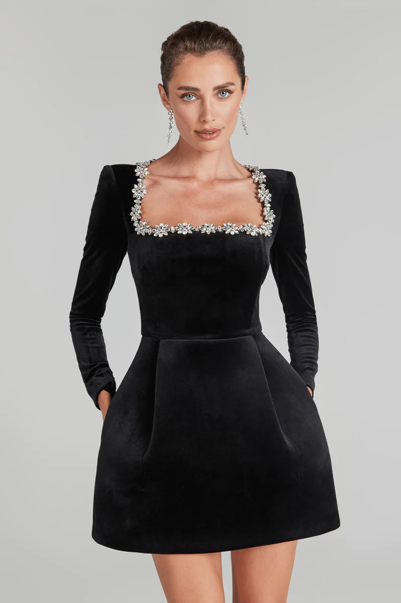 Quiana | Robe Élégante en Velours