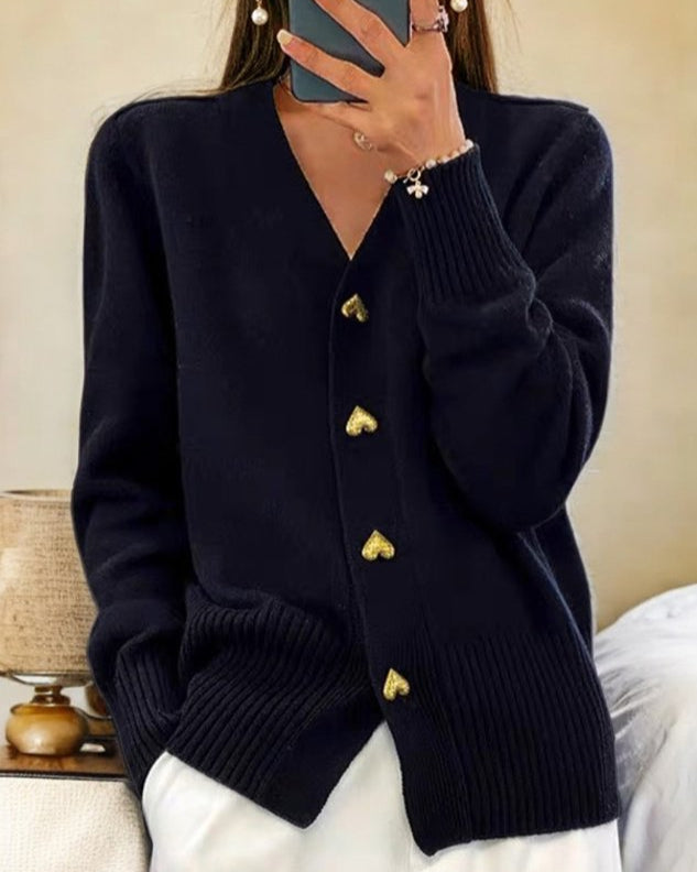 Adele | Cardigan Élégant avec Boutons en Cœur
